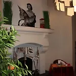 Little Palace