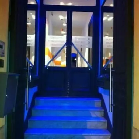 Little Palace Szálloda