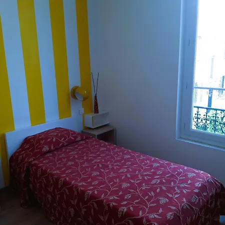 Little Palace 3* Nice