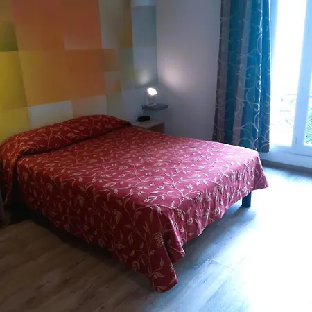 Little Palace Hotel 3*