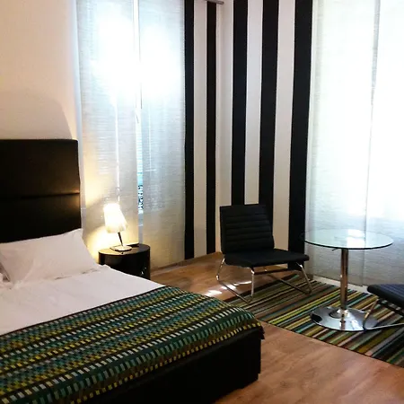 Ξενοδοχείο Little Palace