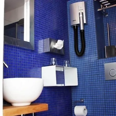 Ξενοδοχείο Little Palace