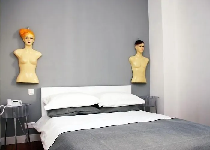 Little Palace 3*